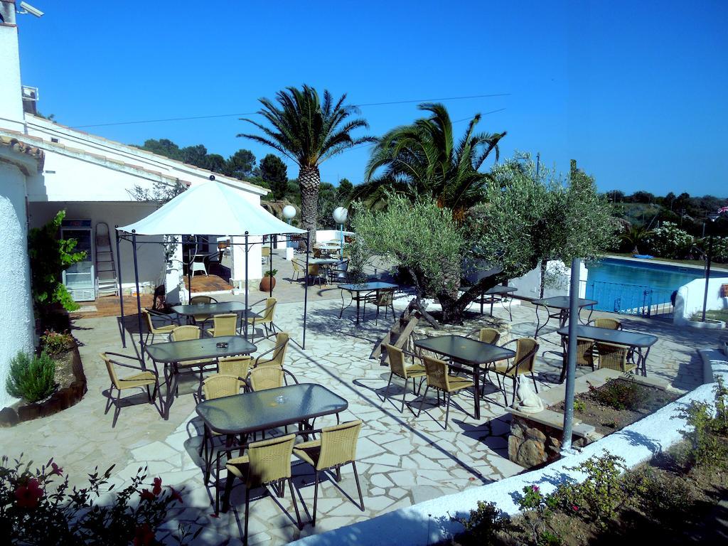 The Sea Garden Hotel L'Ampolla Esterno foto